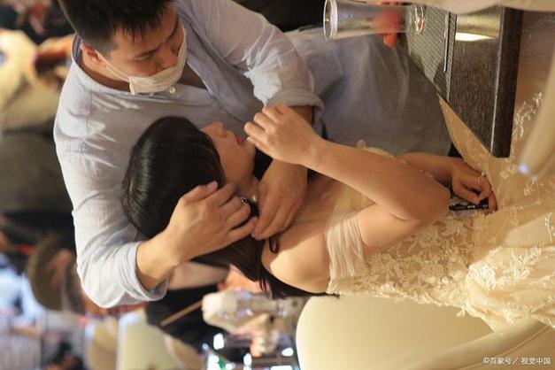 少妇人妻999的相关介绍