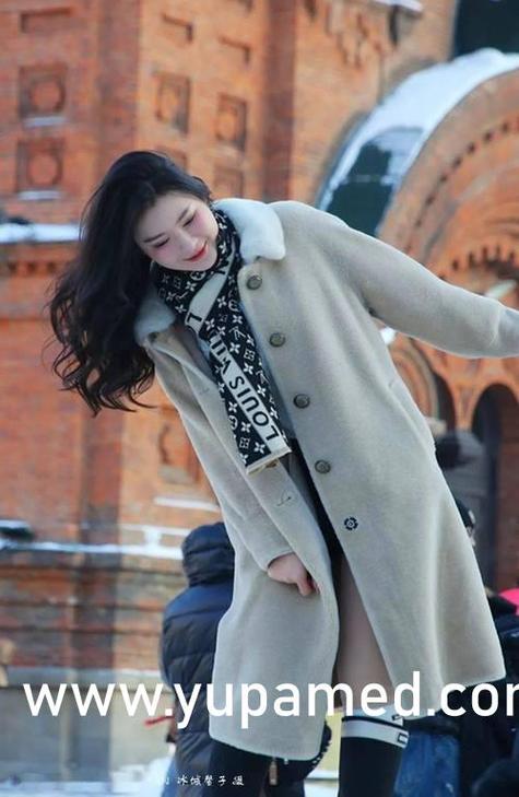 老师操女生逼的相关介绍