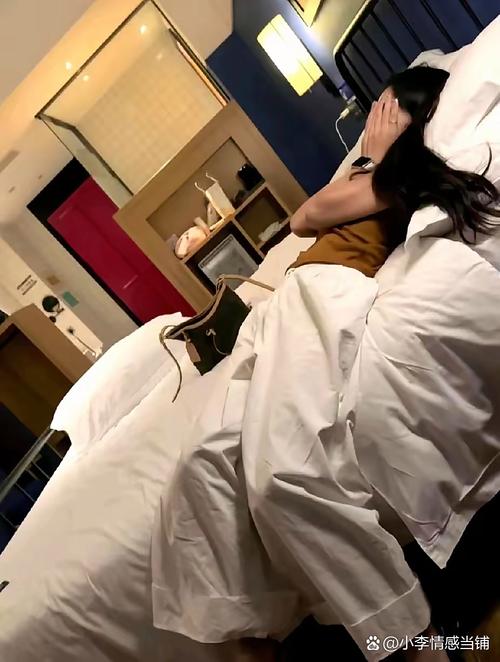 巨乳秘书的诱惑的相关介绍