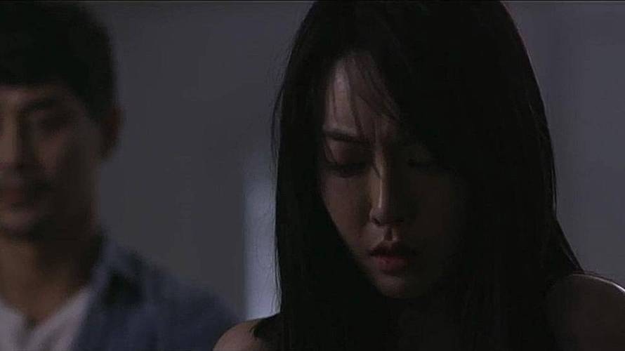 一边摸上面一边摸下的相关介绍