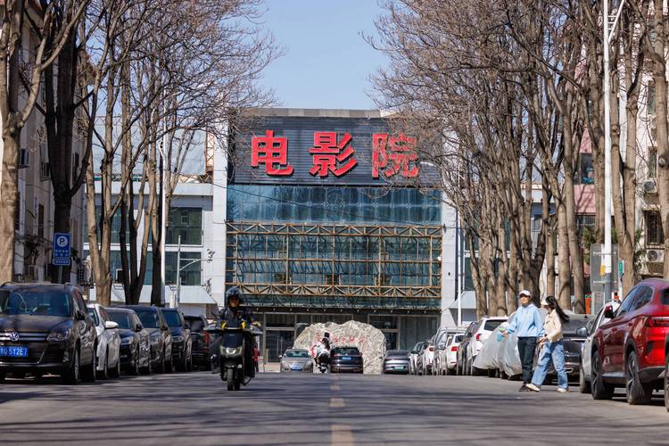 极品人妻酒店露脸的相关介绍