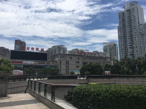 日本按摩偷拍电影的相关介绍