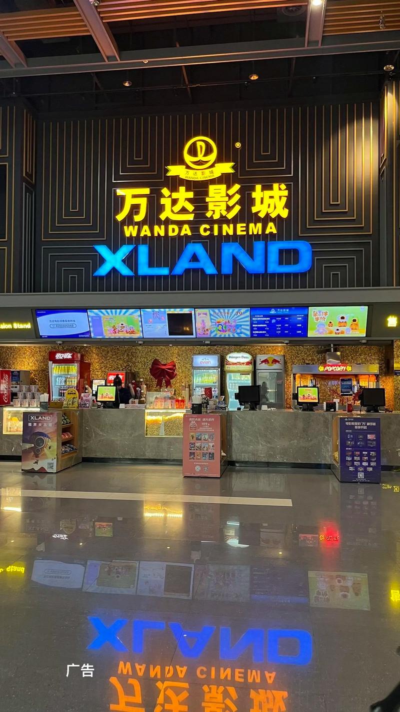 一边亲一边摸那个的相关介绍