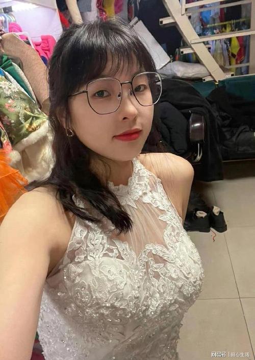 放荡的女人免费看的相关介绍