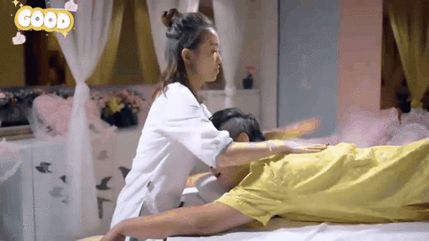 《秘书的丰满大乳奶》电影的相关介绍
