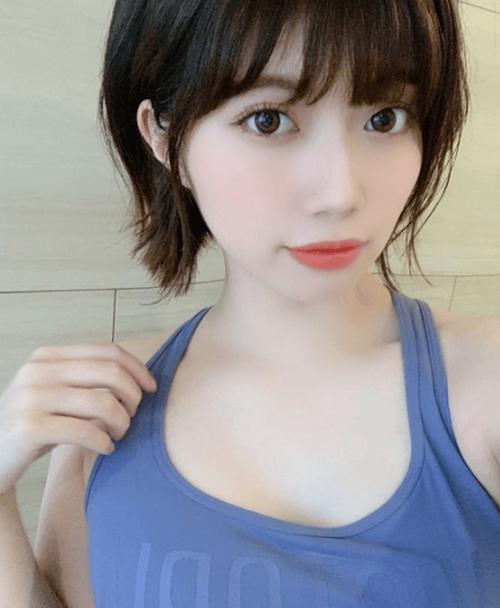 成人午夜毛片在线的相关介绍