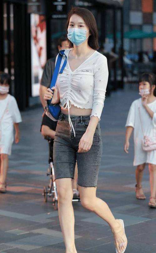 伊人影院金八天国的相关介绍