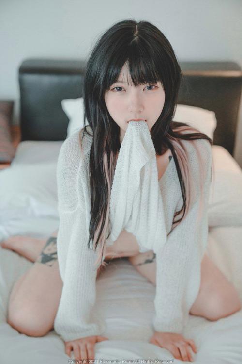 女生内裤前面有黄色分泌物的相关介绍