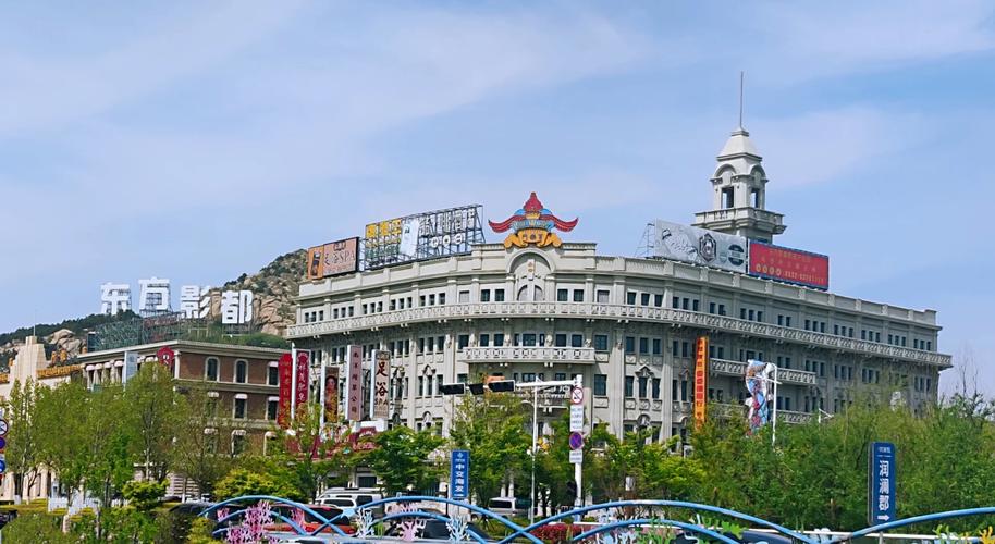“悠悠久久色”暗示持久、经典、耐看的色彩风格。根据这一核心，生成以下SEO标题：

**悠悠久久色：解锁高级感穿搭的永恒经典配色与长尾灵感**

*（包含长尾关键词：高级感穿搭、永恒经典配色、长尾灵感）*