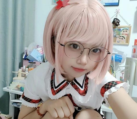 动漫美女被射入的相关介绍