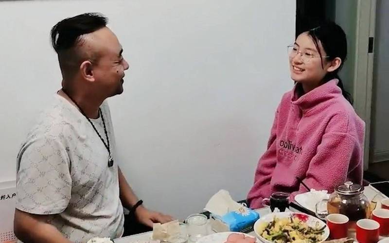 人妻3啪啪啪的相关介绍
