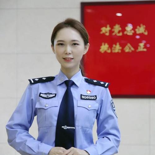 莉莉影院手机在线的相关介绍