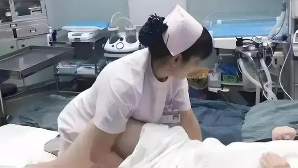 亚洲黑丝av一区的相关介绍