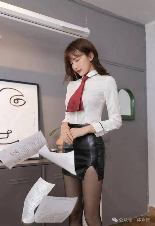 激情五月久久久久久电影的相关介绍