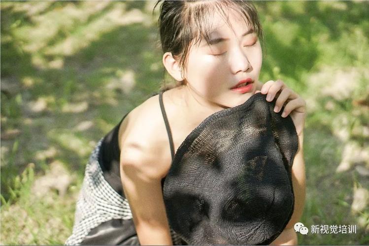 av在线少妇片的相关介绍