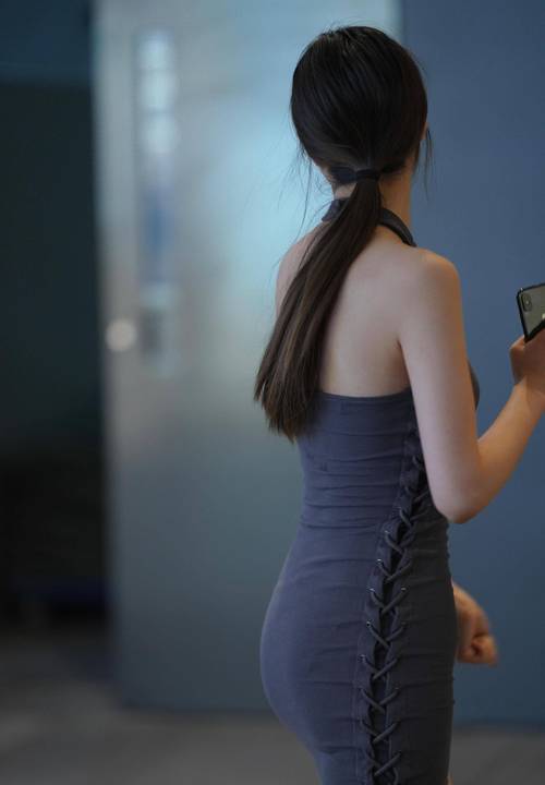 黑丝美腿av的相关介绍