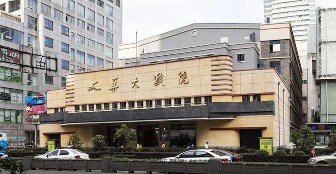 亚州av天堂黑丝在线的相关介绍