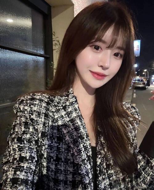 阿拉山口十八家女的的相关介绍