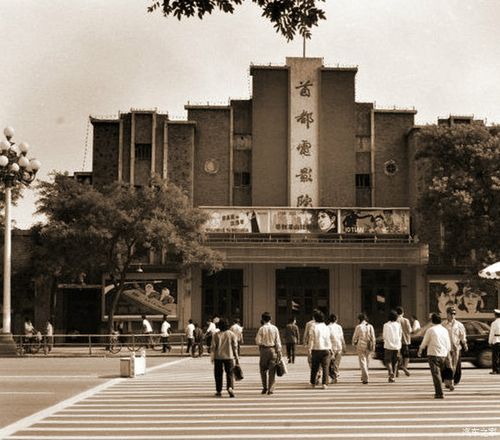 邻居性小说的相关介绍