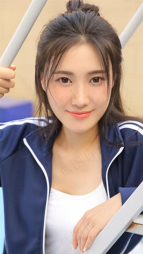 露出调教辣文的相关介绍
