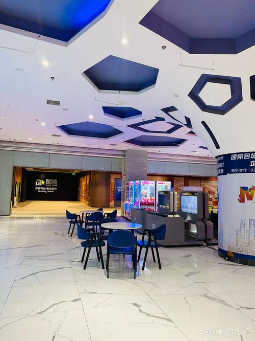 老湿机影院免费观看的相关介绍
